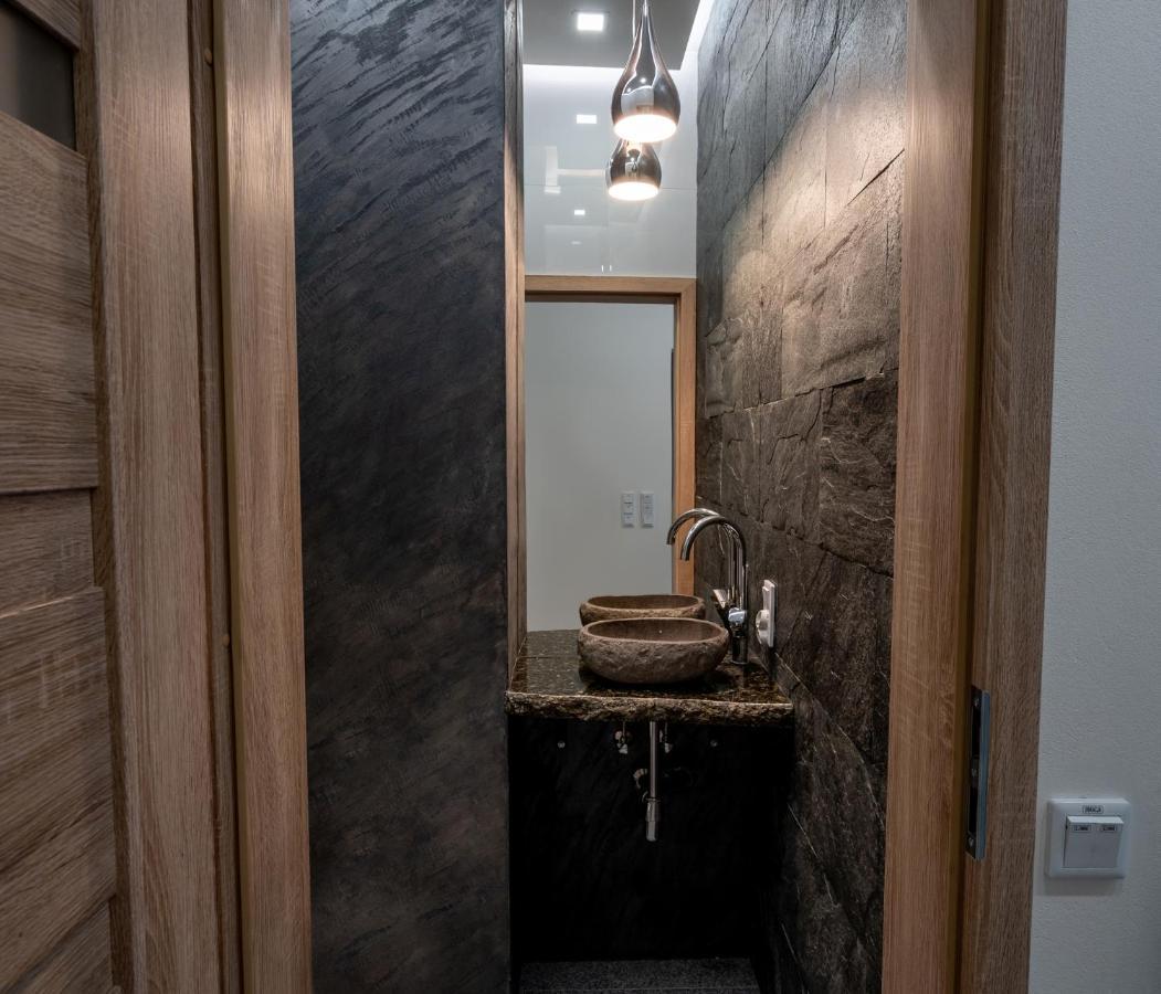Apartament Grabowski Stone Design プシェムィシル エクステリア 写真